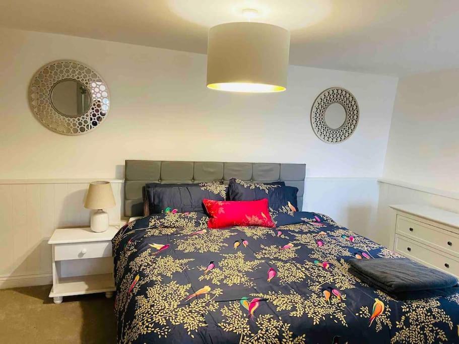 Welsh Newton Common The Mill Stylish Rural Apartment With Beautiful Views מראה חיצוני תמונה